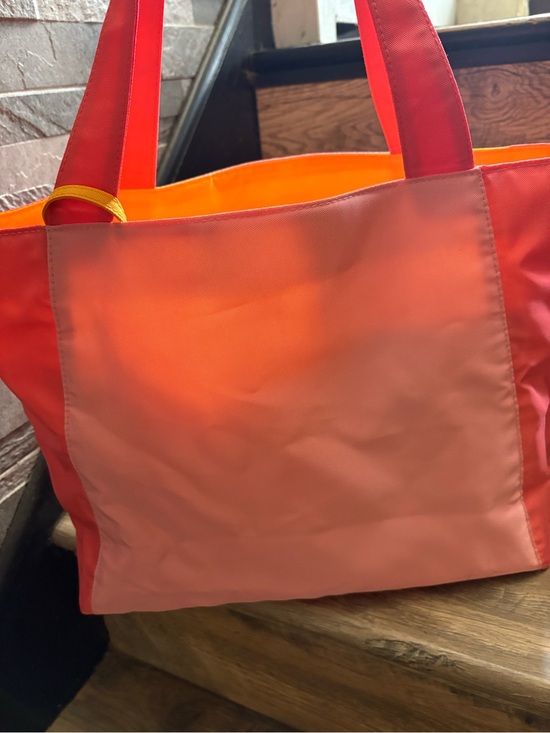 Clinique Handbags - Clinique Coral and Orange Nylon Tote